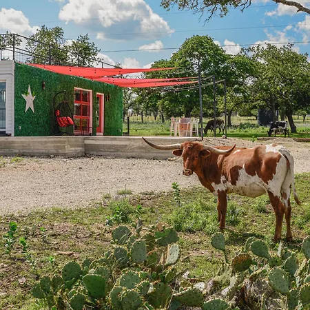 Best Little Fredericksburg Texas Bed And Breakfast